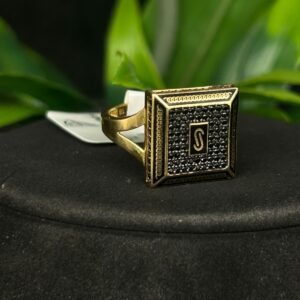 خاتم ذهب عيار 18-5.25 جرام