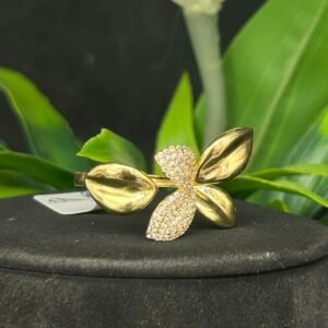 خاتم ذهب عيار 18-3.27 جرام